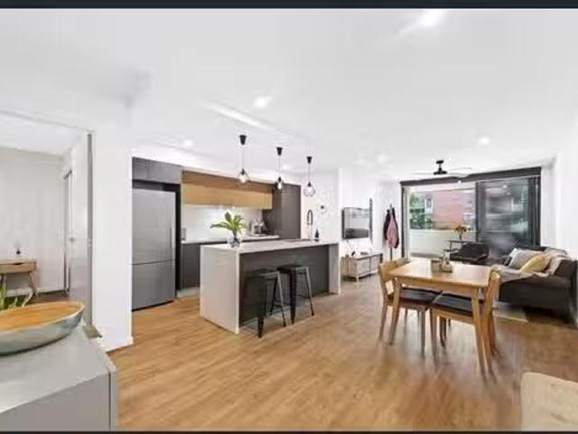 204/588 Boundary Street, Spring Hill, QLD 4000