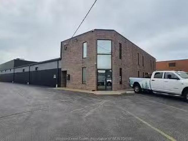 2045 Astor Crescent, Tecumseh, ON, N0R 1L0 commercial for le.