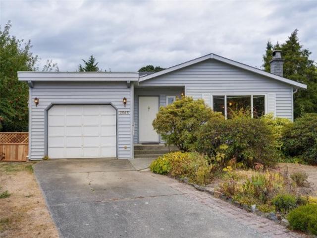 2045 Winmeadow Pl, Sidney, BC, V8L 4S3 house for sale | Listing ID 1049 | Royal LePage