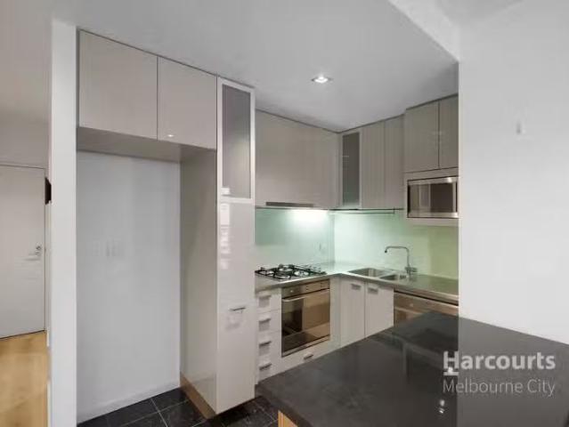 204/68 La Trobe Street, MELBOURNE, VIC 3000 Apartment for Rent