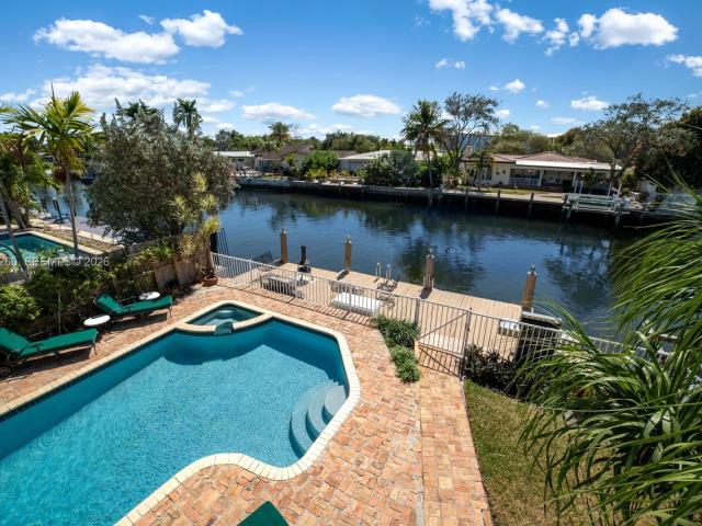 2046 NE 15th St, Fort Lauderdale, FL 33304 | MLS #A11977