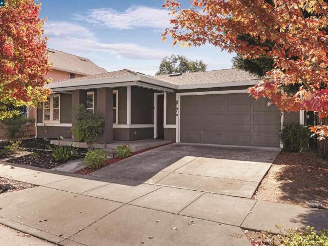 2046 Northfield Dr