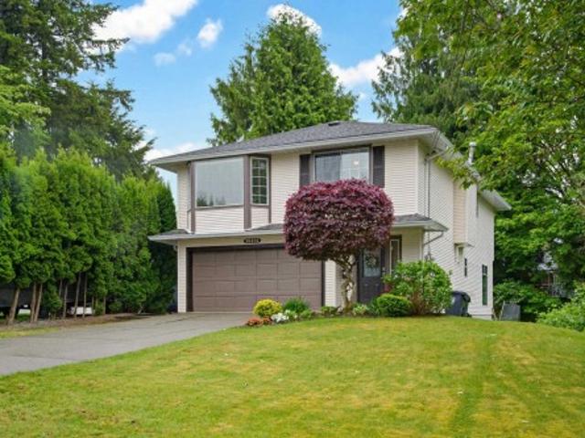 2047 A Avenue, Langley, BC, V3A 3C8 house for sale | Listing ID R3167 | Royal LePage