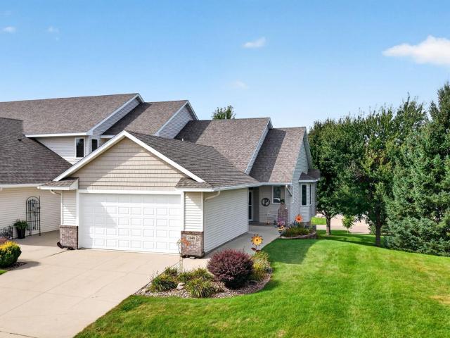 2048 Crimson Ridge Drive NW