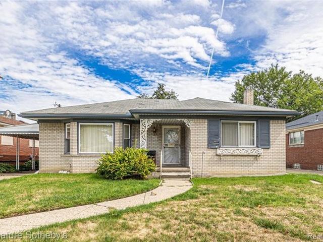 20498 Lauder St, Detroit, MI 48235