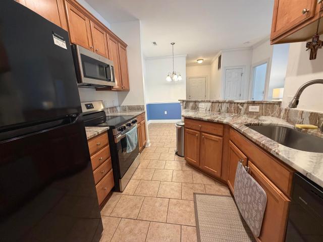 2049 Silver Crest Dr. B