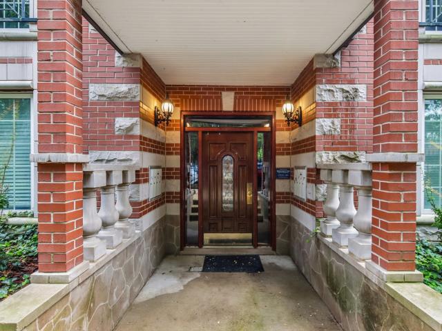 2049 W MORSE Avenue # 4W