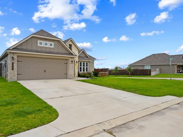 2040 Muscadine Trail, Brenham, US, TX