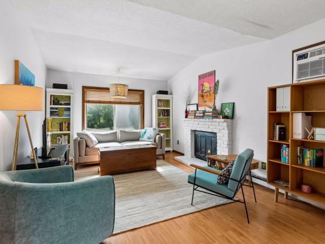 2040 Ridge Drive # 32