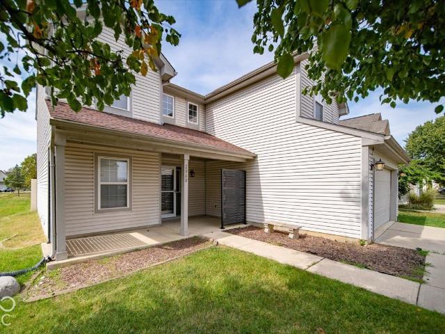 2040 St Clifford Drive