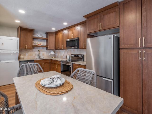 2040 s longmore street # 49