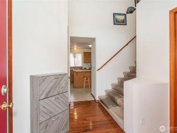 2040 th Avenue W