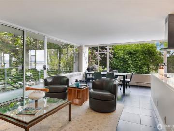 2040 43rd Avenue E # 201