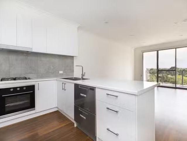 204/1 Serafino Drive, Noarlunga Downs, SA 5168