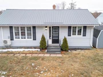 20422 Trans Canada Highway, Crapaud, PE, C0B 1J0 house for sale | Listing ID 202605 | Royal LePage