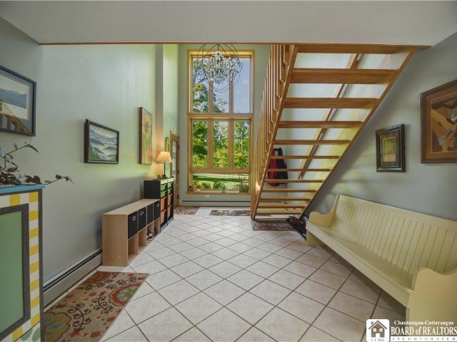 2042 Shadyside Road