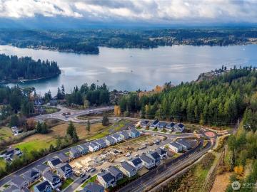 2043 NE Norseman Way