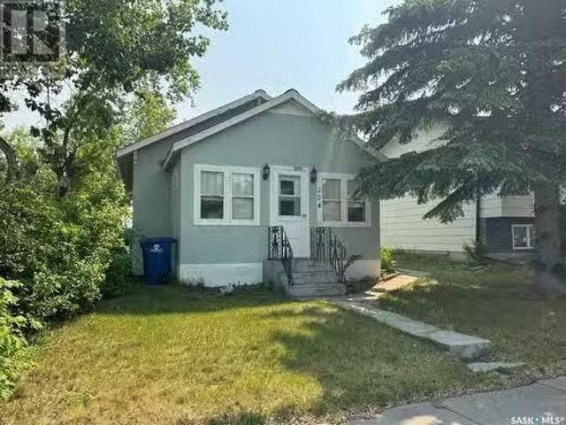 204 1St Street E, Wynyard, SK, S0A 4T0 house for sale Listi.