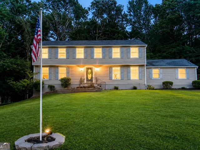 204 Creek Bed Court