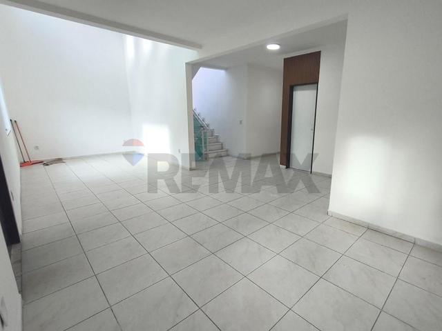204 Área Útil Casa Alugar, 5 Dormitórios localizado em Rua César Sgarbi, 1 Supermercado Alabarce Vila Nova Socorro, Mogi das Cruzes, São Paulo, 08790615 | Brasil