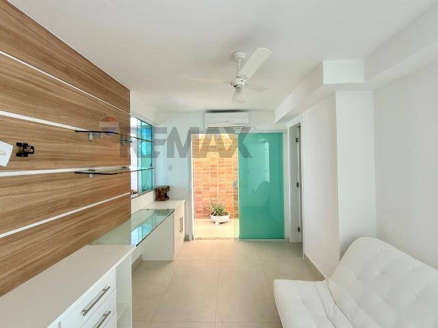 204 Área Útil Cobertura Alugar, 4 Dormitórios localizado em Rua Marieta Brito da Luz, 136 Cond Porto das Aguas Buraquinho, Lauro de Freitas, Bahia, 42710440 | Brasil