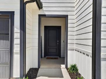 204 Boxwood Drive