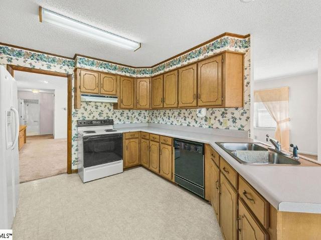 204 Birchwood Drive