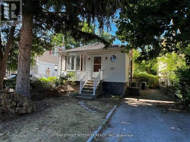 204 Greenfield Avenue, Toronto, ON, M2N 3E3 house for sale | Listing ID C13818 | Royal LePage