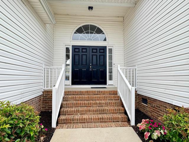 204 Founders Ridge Road
