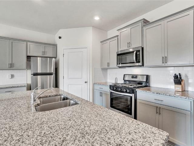204 Fountain Oak Lane