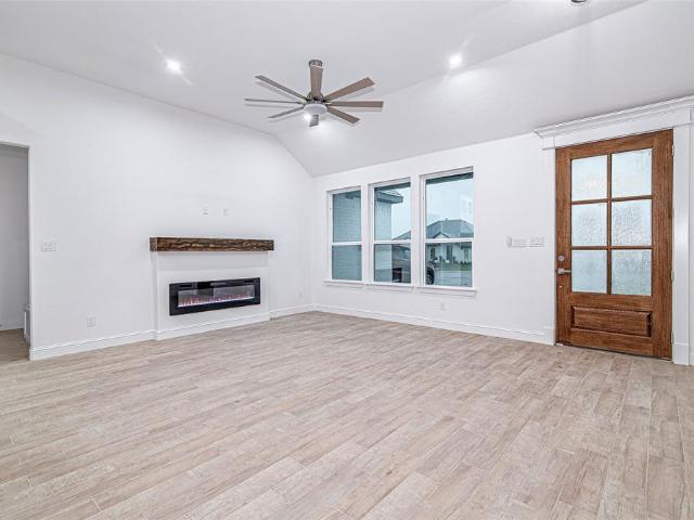 204 High Ridge Court