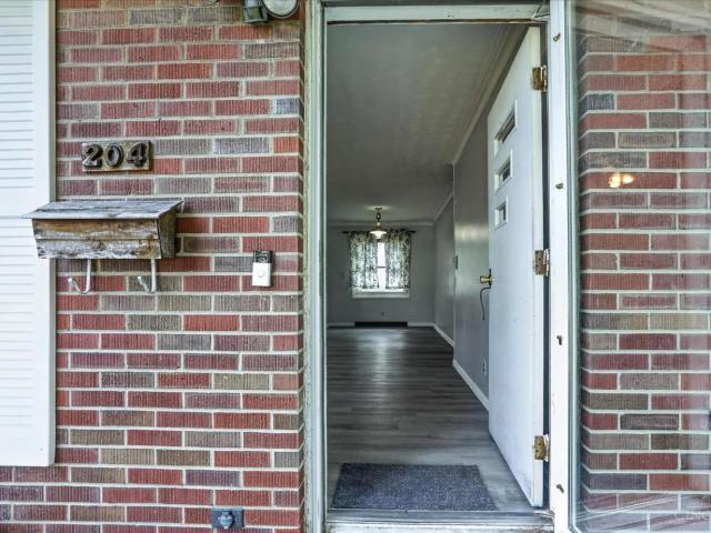 204 High Street