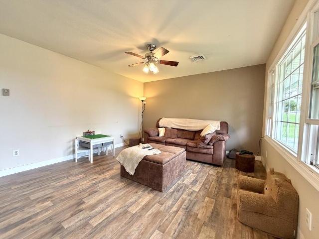 204 Highland Park Dr