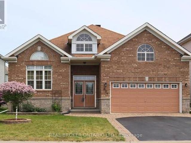 204 Hillpark High Street, Ottawa, ON, K1W 0B5 house for sale | Listing ID X13725 | Royal LePage