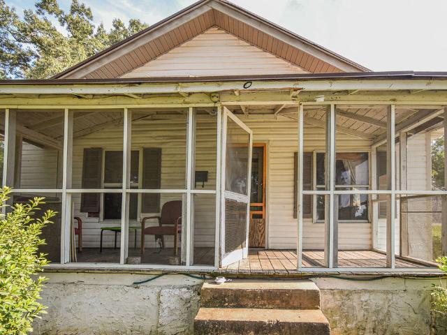 204 Hudson Street