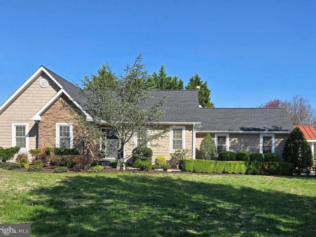 204 Hunters Ridge Road