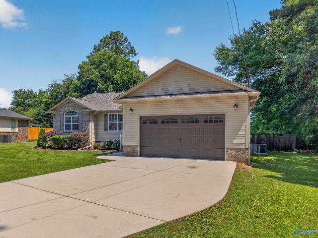 204 Mountain Lake Circle