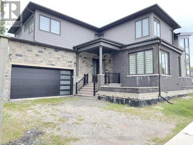 204 Mary Street, Oakville, ON, L6K 1S4 house for sale | Listing ID W13797 | Royal LePage