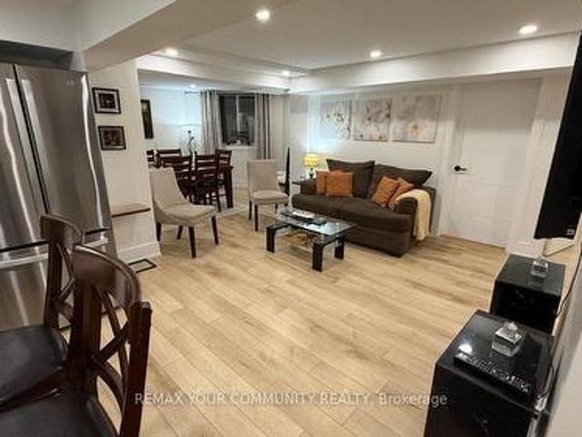 204 Mccaffrey Road, Newmarket, ON, L3X 1J9 house for lease | Listing ID N13634 | Royal LePage