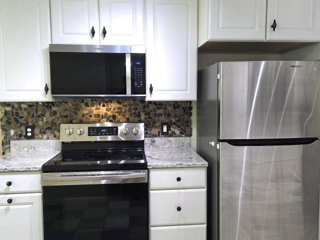 204 Mechanic Street # 34