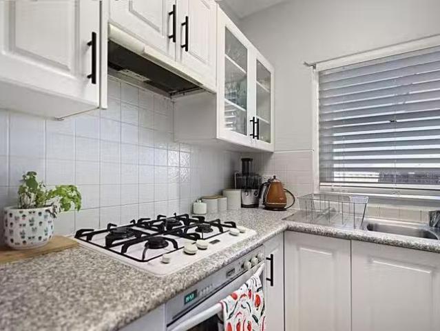 204 Mitre Street, West Bathurst, NSW 2795