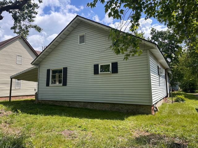 204 S 10th Street