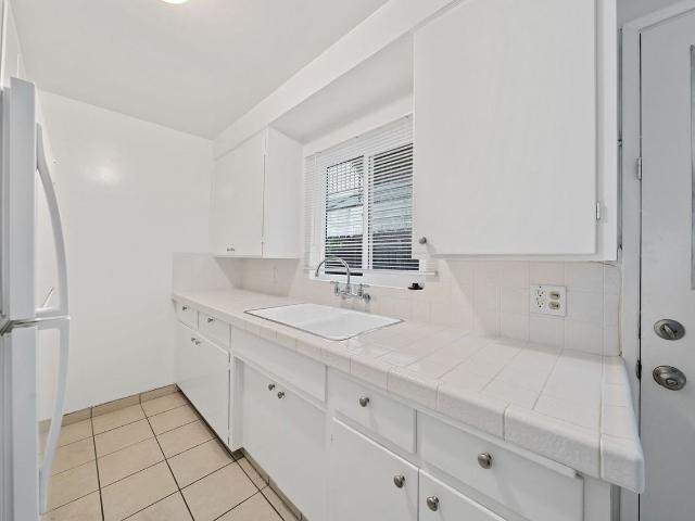 204 S. West Street 1 Bedroom Apartment for Rent at 204 S West St, Anaheim, CA 92805 The Colony