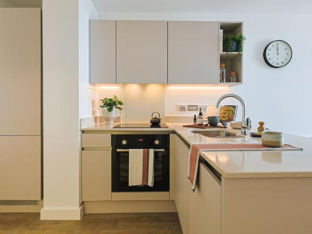 204, Silver Yard, 100 Moor Street. 1 bed apartment to rent £1,105 pcm £255 pw