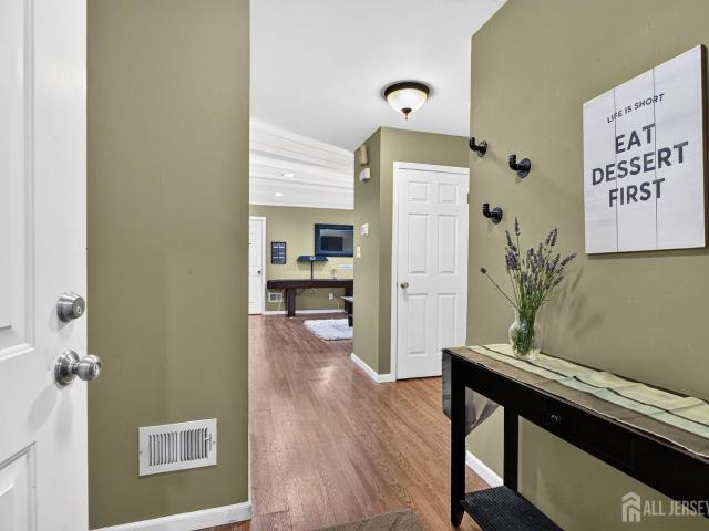 204 Raintree Court