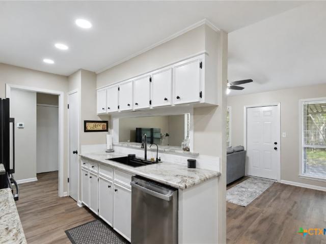 204 Timberlane