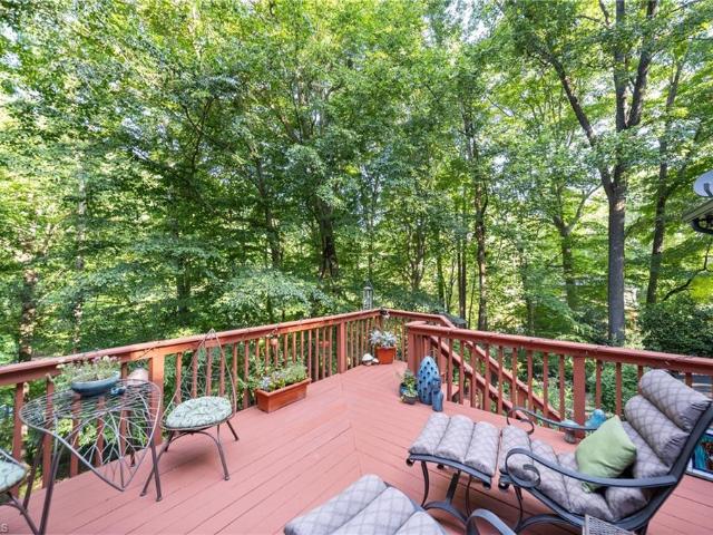 204 Tullyries Lane
