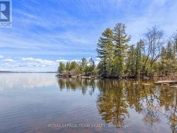 204B Hawkins Drive, Killaloe, Hagarty And Richards, ON, K0J 2A0 Luxury House for sale | Listing ID X13466 | Royal LePage Carriage Trade Luxury Properties