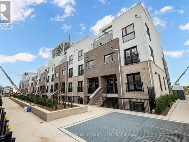 204B 06 349 Wheat Boom Drive W, Oakville, ON, L6H 7X5 townhouse for lease | Listing ID W13740 | Royal LePage