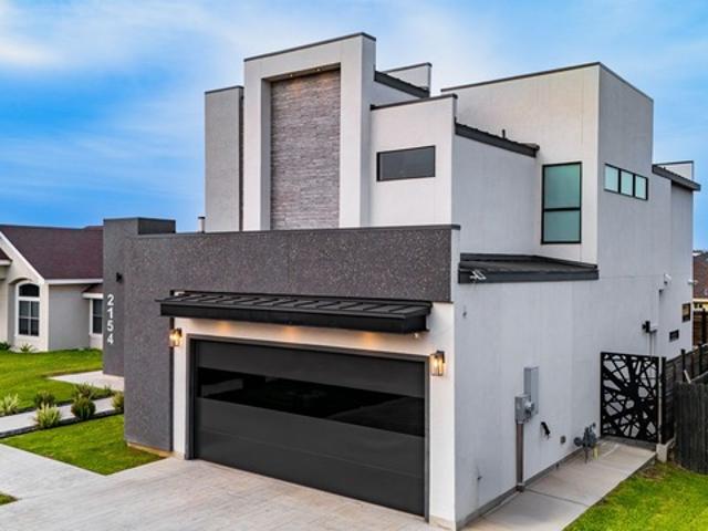 2054 Fox Run Dr